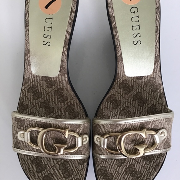 GUESS Brown G logo print wedge sandals size 7 - Picture 8 of 8